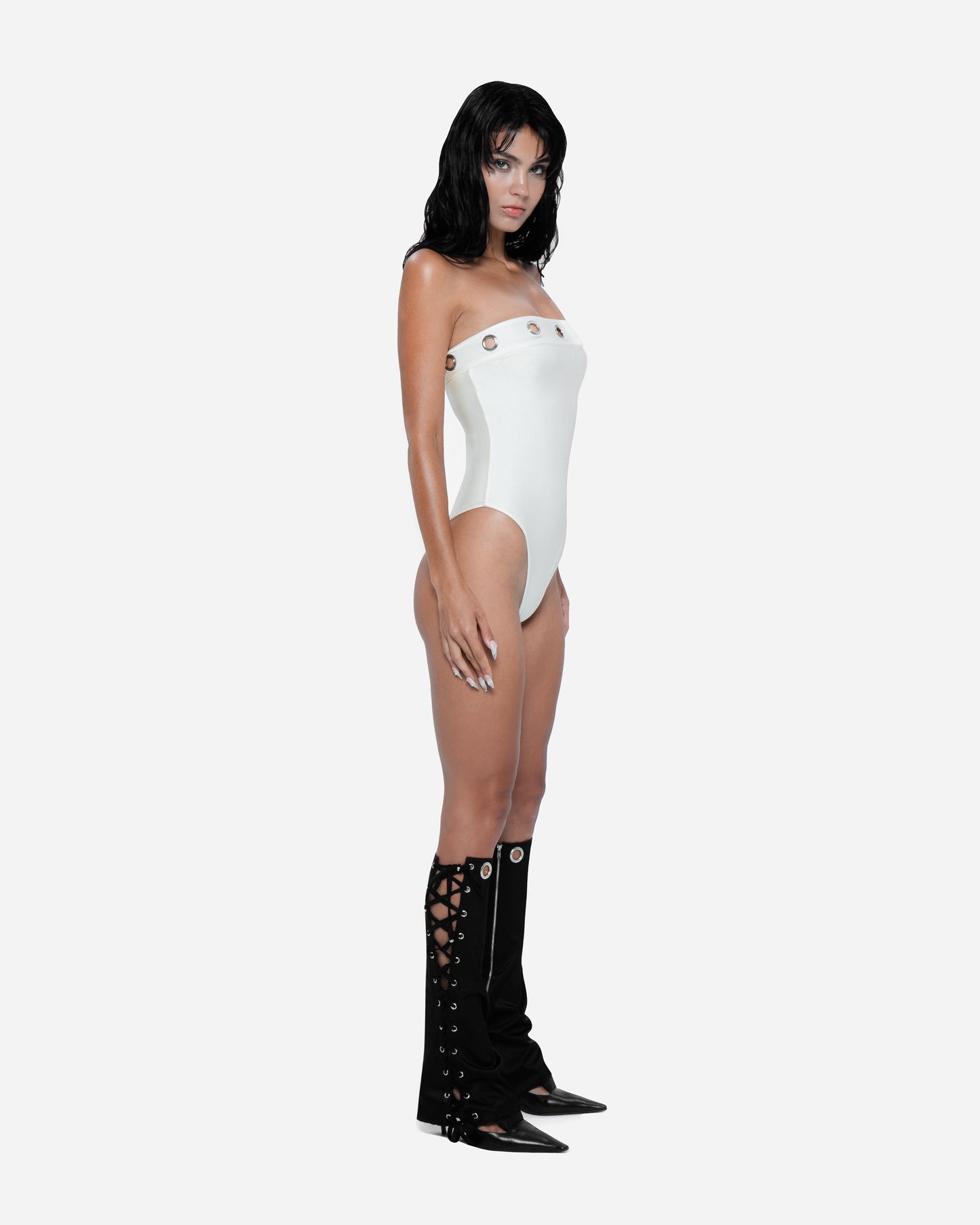 Eyelet One Piece Ivory