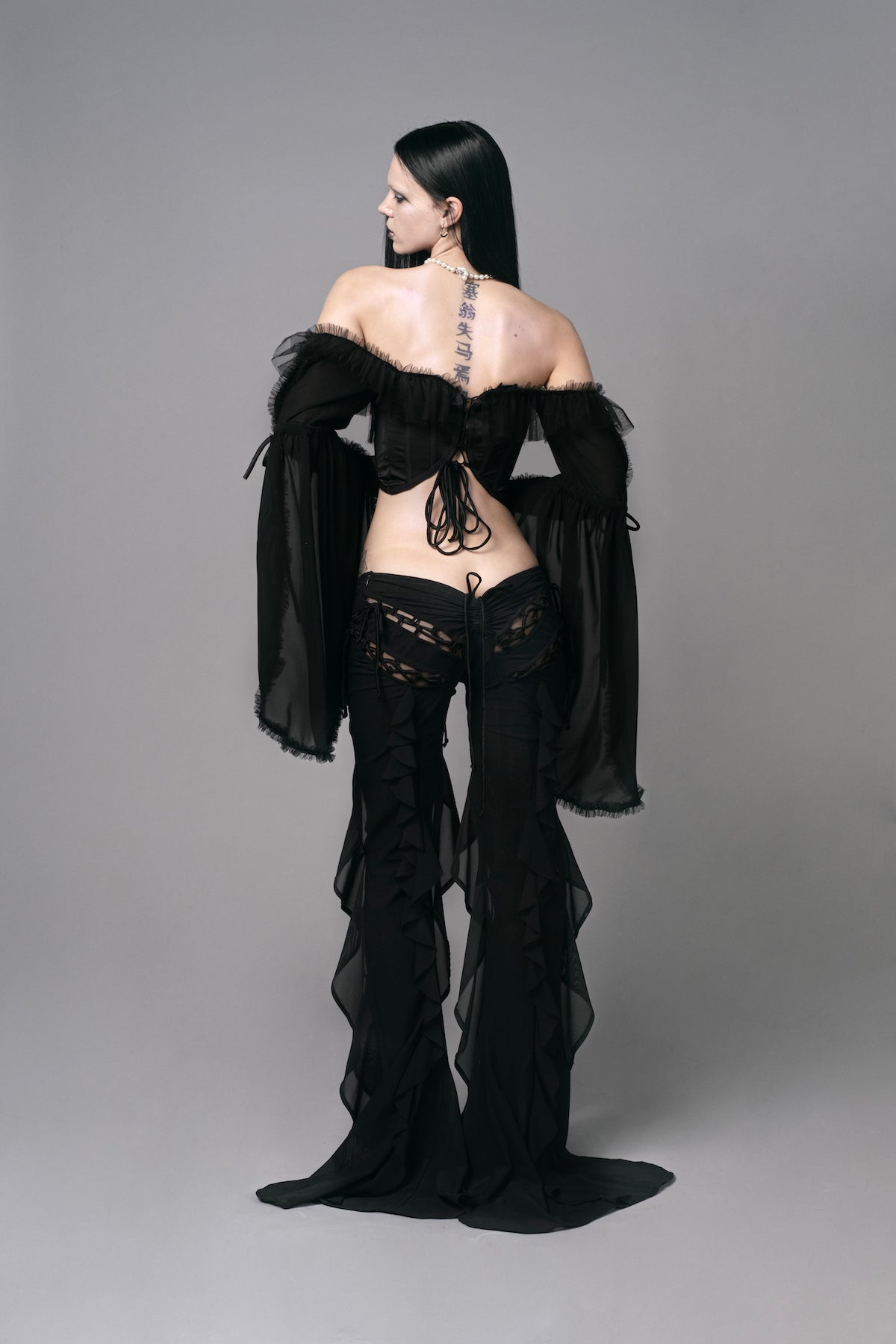 Rococo Top Noir